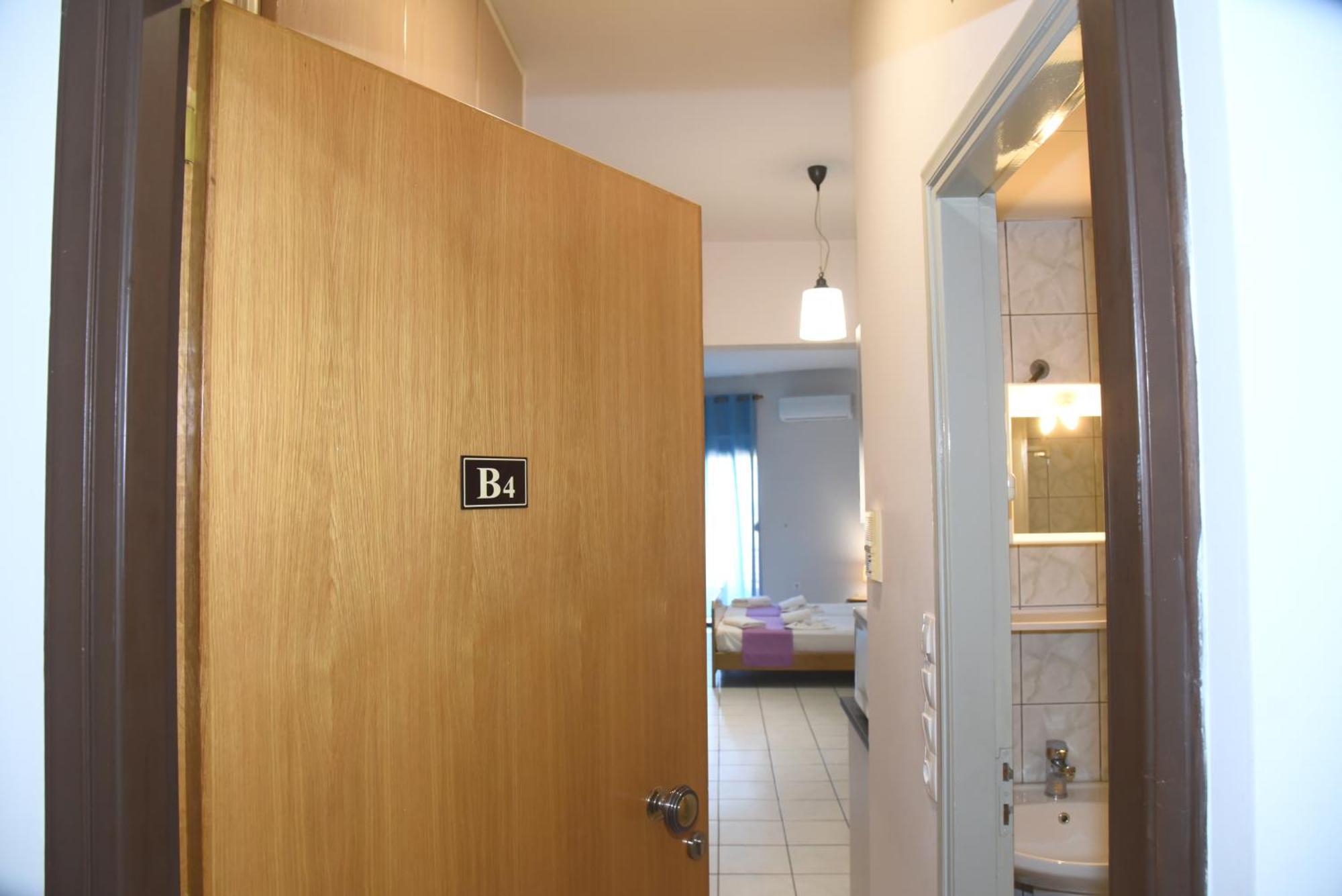 Economic Studios In Crete Heraklion  Екстер'єр фото