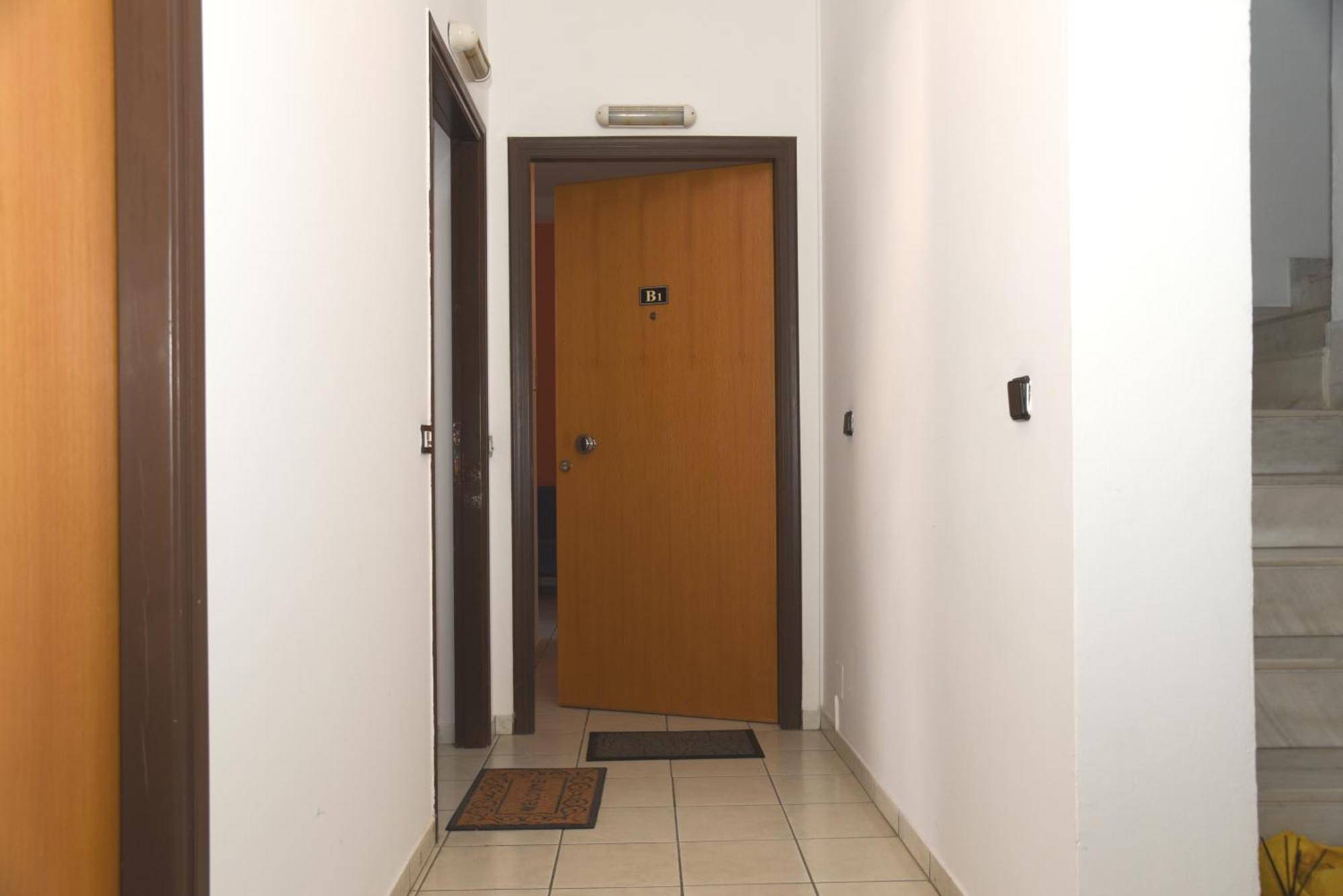Economic Studios In Crete Heraklion  Екстер'єр фото